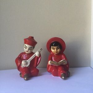 NEW! VINTAGE Porcelain JAPAN Asian Man & Woman Robed SALT & PEPPER SHAKERS